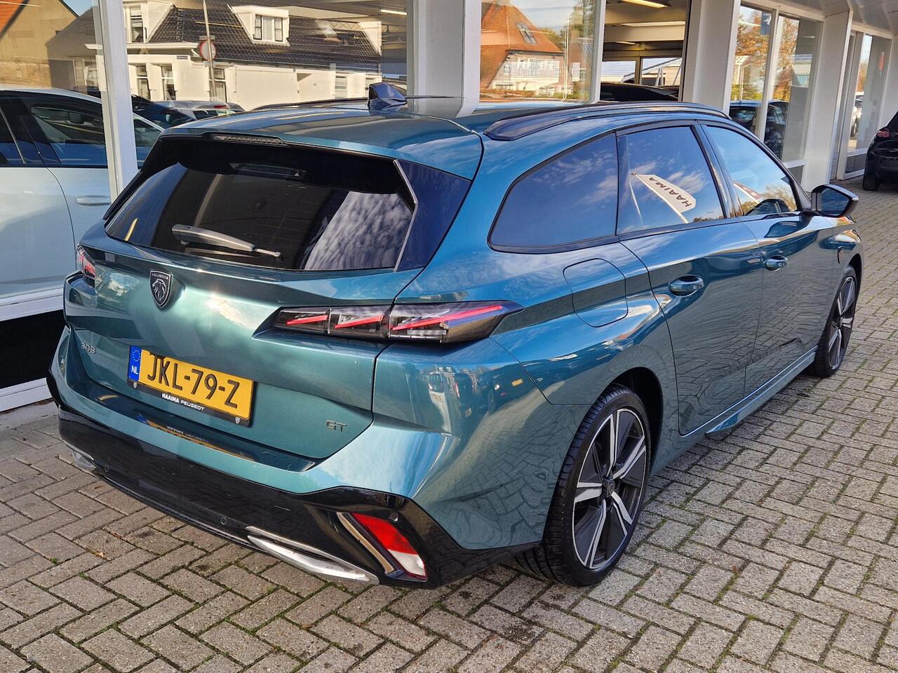 Peugeot 308 SW 1.2T 130pk Automaat GT | Climate & Adaptive Cruise Control | Navigatie | Camera | AppleCarplay/Android Auto |