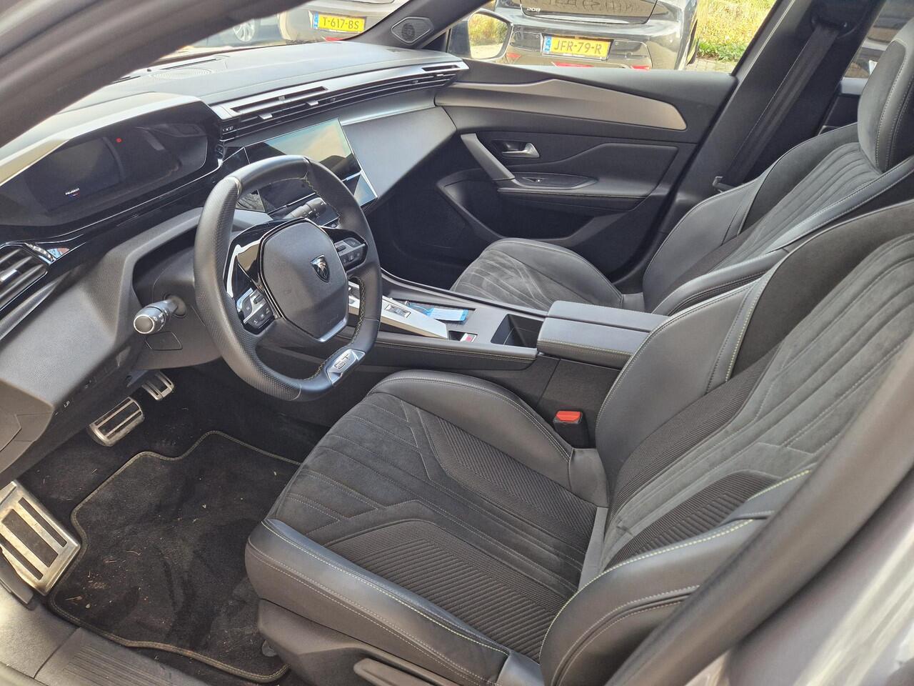 Peugeot 308 SW 1.6 Plug-in Hybrid 225 GT | Climate & Adaptive Cruise Control | Navigatie | Applecarplay/Android Auto |