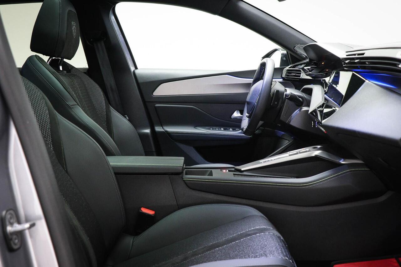 Peugeot 308 1.6 Plug-in Hybrid 180 GT | PANORAMADAK | DRAADLOZE LADER | APPLE | CAMERA