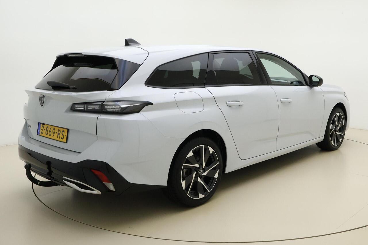 Peugeot 308 SW 1.2 PureTech Allure 130 PK Automaat | Navigatie | Afneembare Trekhaak | Verhoogd trekvermogen 1.400 KG | Camera's rondom | Keyless | Cruise control | Lichtmetalenvelgen