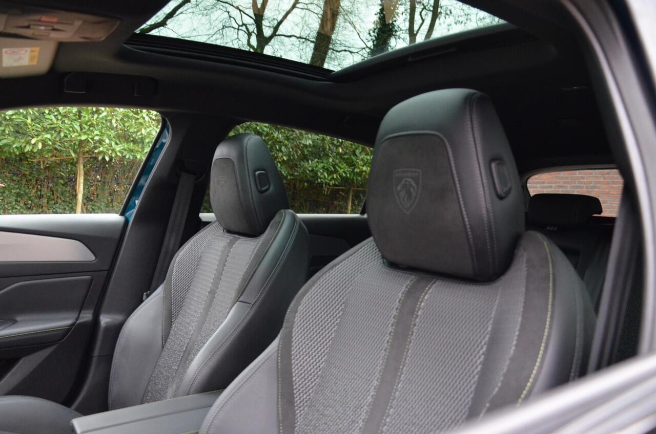 Peugeot 308 1.2 PureTech GT Automaat/Navi.Pdc/Ecc/360 Graden camera/Apple Carplay/Android Auto/matrix LED koplampen/Volledig digitaal instrumentenpaneel