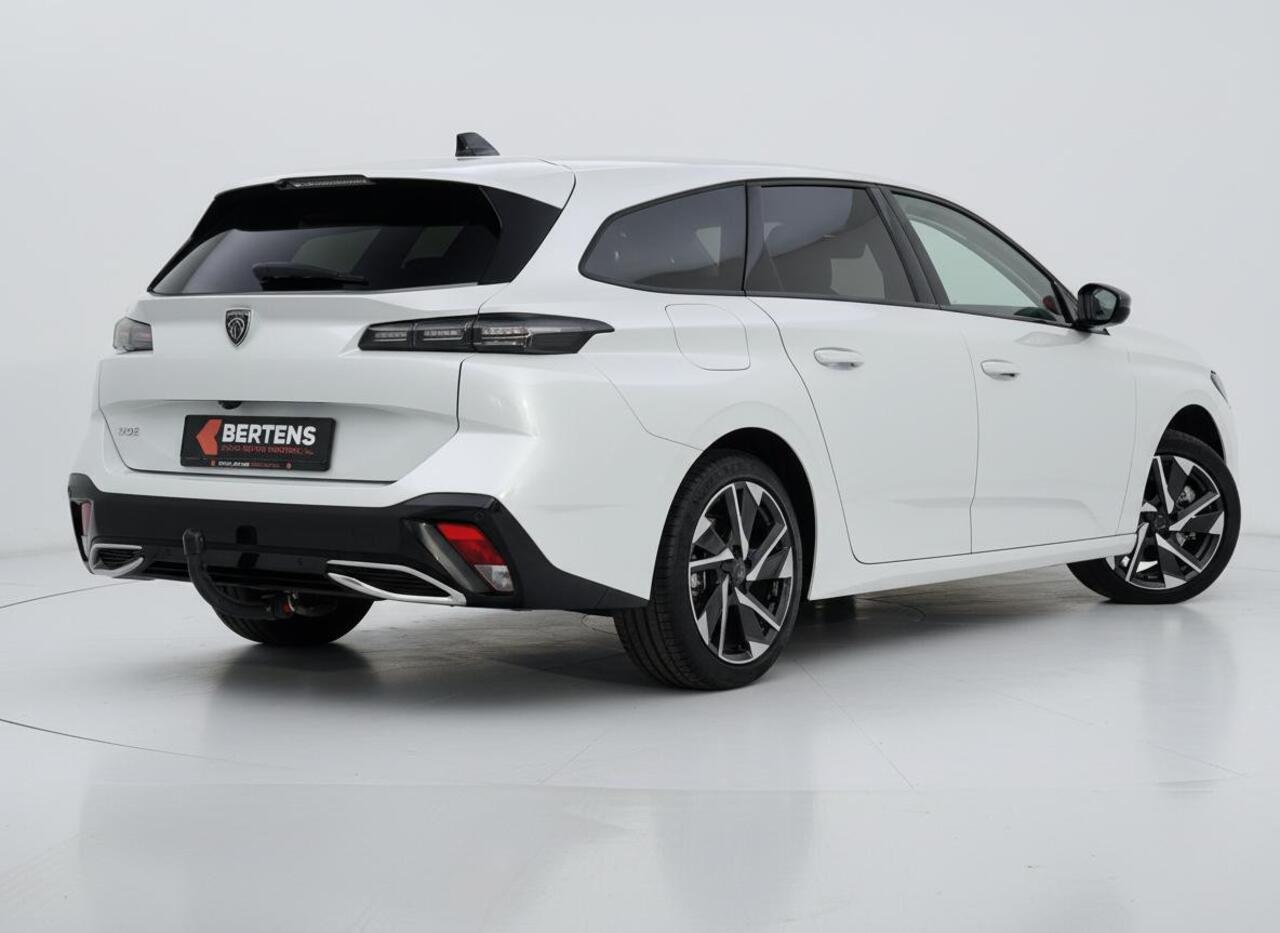 Peugeot 308 SW 1.2 PT 130 EAT8 Allure | Afn. trekhaak | 1400kg trekgewicht | Prijs is rijklaar