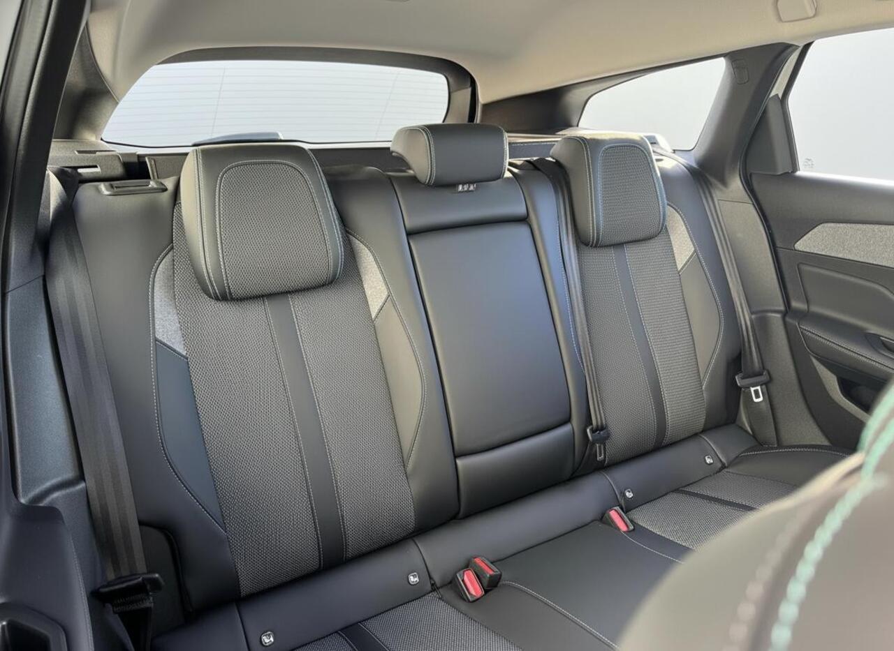 Peugeot 308 SW 1.2 PT 130 EAT8 Allure | Afn. trekhaak | 1400kg trekgewicht | Prijs is rijklaar