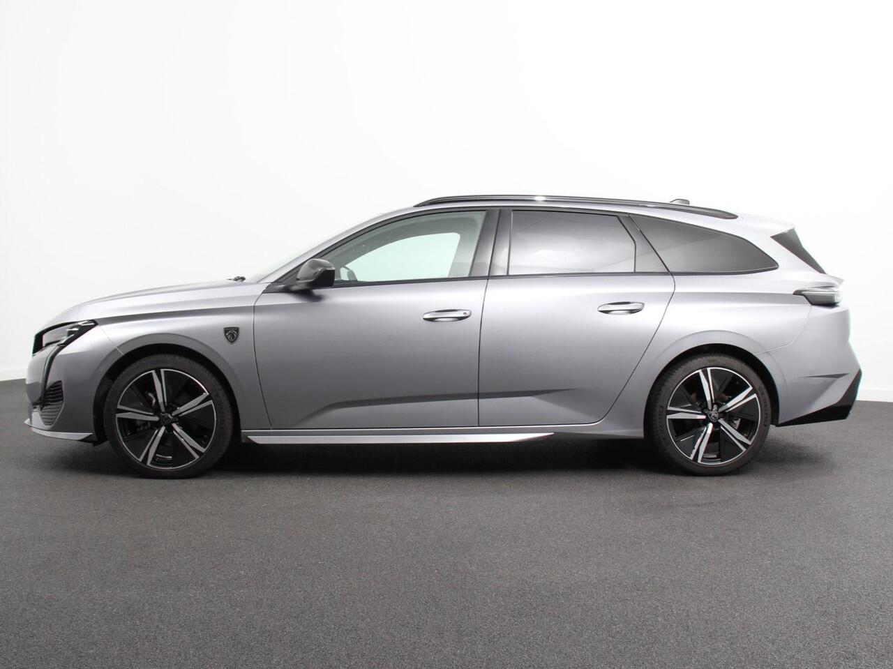 Peugeot 308 1.2 PureTech GT Climate control Adaptive cruise control Parkeersensoren Achteruitrijcamera Navigatie LED Apple Carplay/ Android Auto