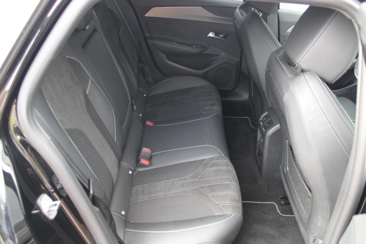 Peugeot 308 SW 1.6 Plug-in Hybrid 225 GT Automaat Airco Navi Camera Carplay Zeer mooi