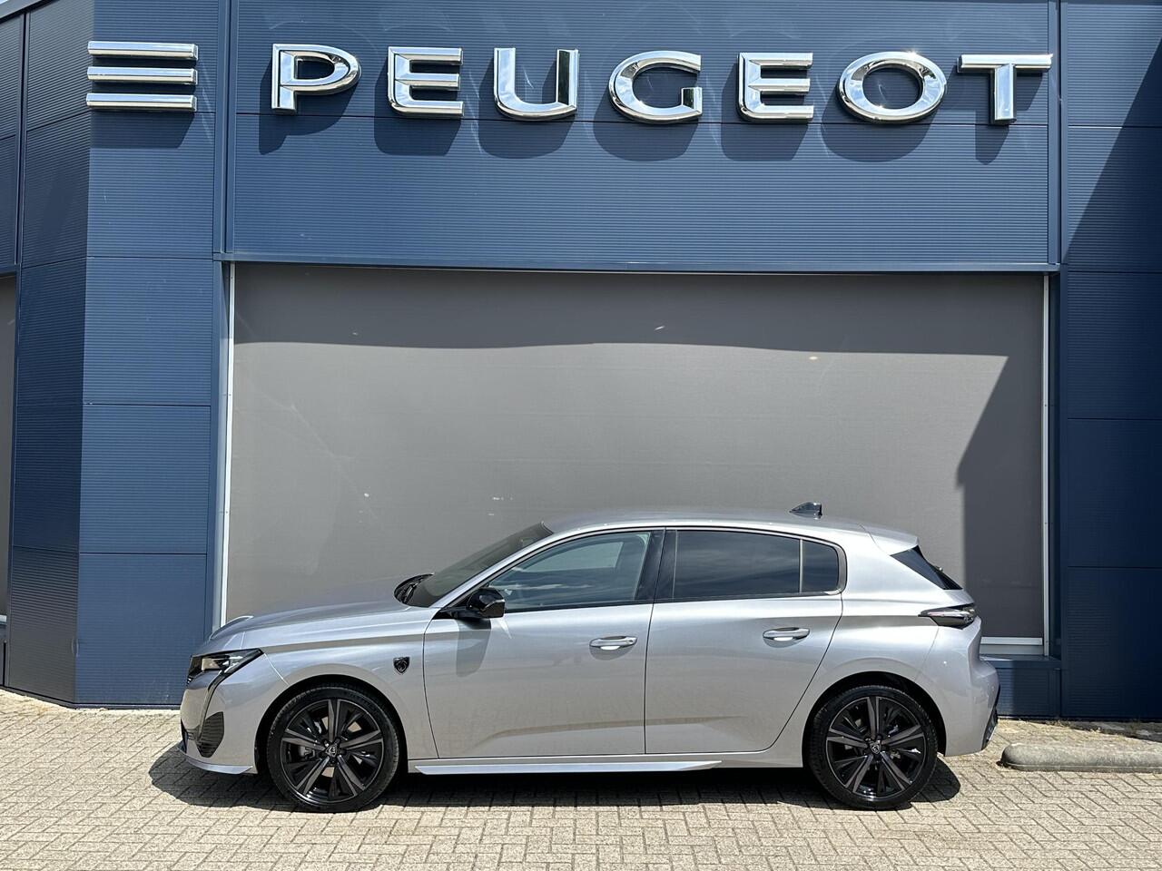 Peugeot 308 1.2 Hybrid 145 PK GT Automaat | NETTO DEAL MET ¤ 8.000 DEMO VOORDEEL | 3D-Cockpit | Alcantara Massage Stoelen Elektrisch Verstelbaar | Navigatie | Digitaal Dashboard | 360 Graden Camera | Adaptieve Cruise Control | Dode Hoek Detectie | Keyless Entry | Sto