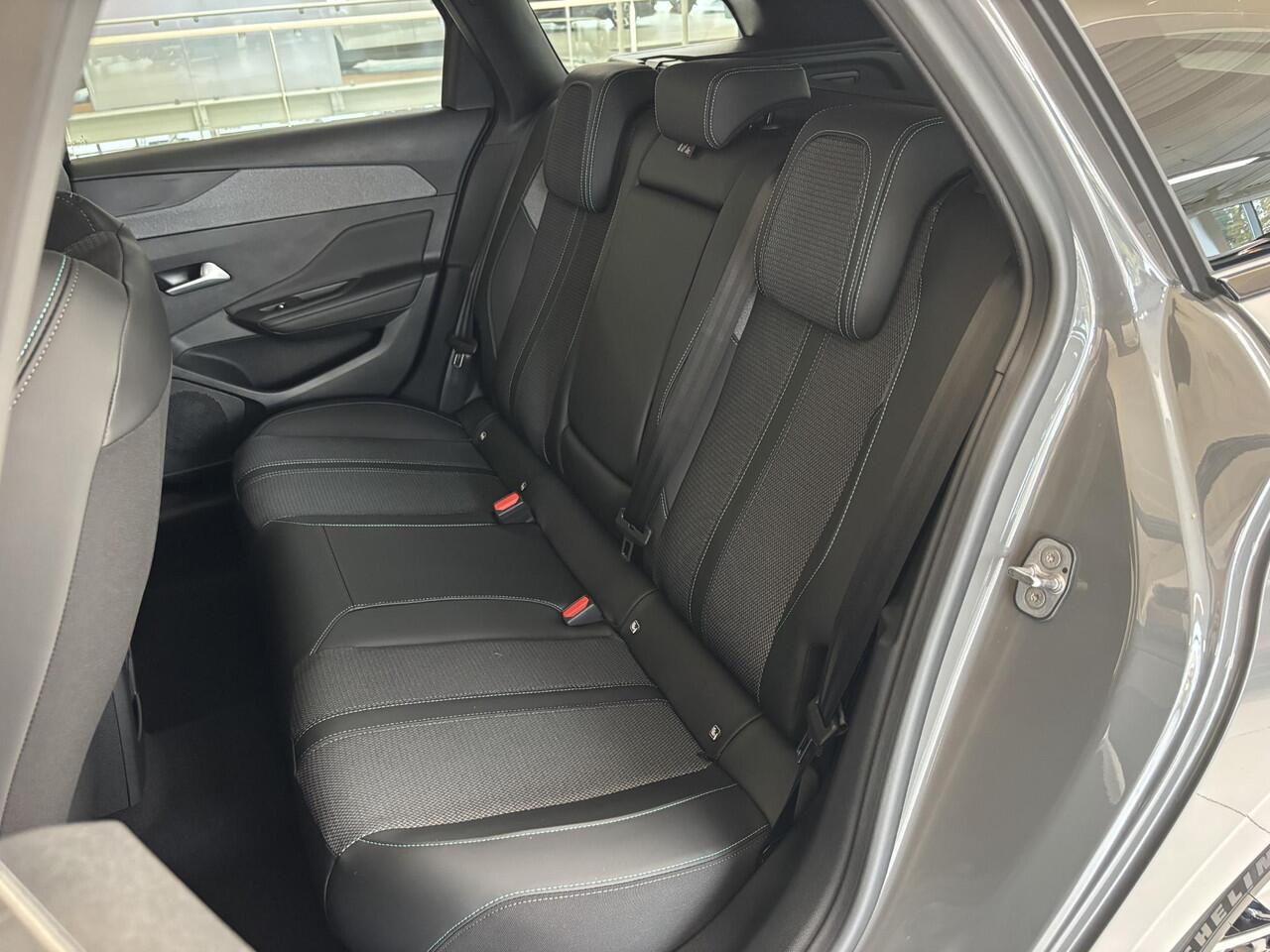 Peugeot 308 SW 1.6 Plug-in Hybrid 180 Allure Avantage | 8 jaar garantie | 4,9% rente | ¤6000,- voorraadvoordeel