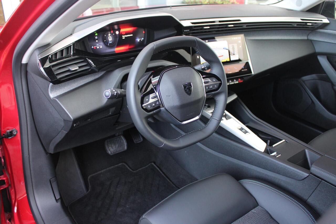 Peugeot 308 1.2 Hybrid 145PK E-DCS6 Allure | AGR STOEL | STOEL EN STUUR VEWARMING | KEYLESS ENTRY/START | DRAADLOZE APPLE CARPLAY/ANDROID AUTO | NAVIGATIE | CLIMATE CONTROL | LICHTMETALEN VELGEN 17" | LED KOPLAMPEN | ACHTERUITRIJCAMERAA | ADAPTIVE CRUISE CONTROL | DR