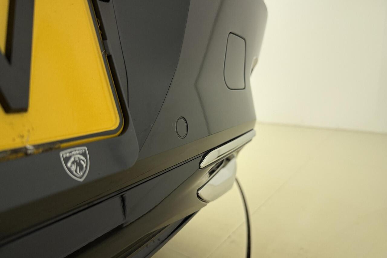 Peugeot 308 1.2 Hybrid 145 e-DCS6 GT | AUTOMAAT | Adaptive Cruise Control | 360 Camera | Navigatie | Apple Carplay & Android Auto Draadloos | Matrix LED