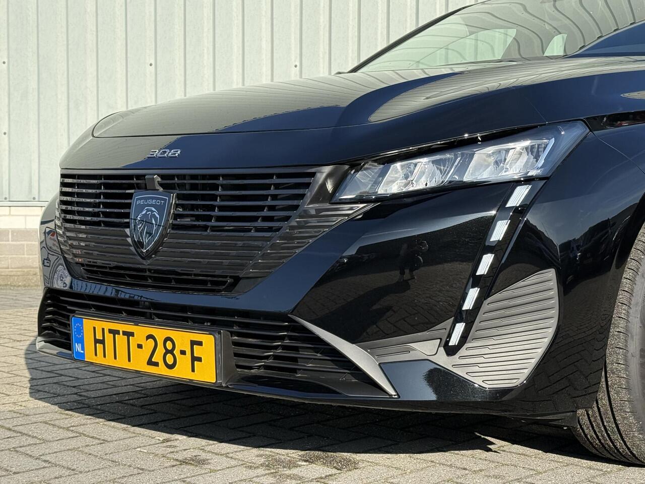 Peugeot 308 SW Hybrid 136 e-DCS6 Style Automaat / Fabrieksgarantie tot 3-4-2027 / Apple Carplay Android Auto / Keyless Entry/Start / Adaptief cruise control / Climate control / Navigatie / Lichtmetalen wielen 16" /