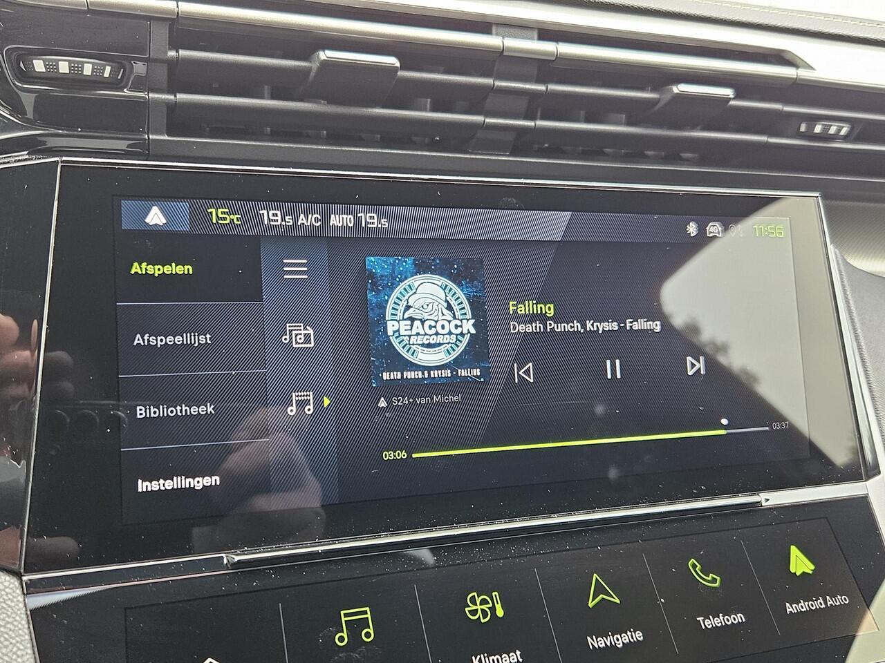 Peugeot 308 GT 136PK Hybrid Automaat / NIEUW / Fabrieksgarantie tot 28-3-2027 / Adaptief Cruise Control / Achteruitrijcamera / Apple Carplay & Android Auto / Climate Control / Navigatie /