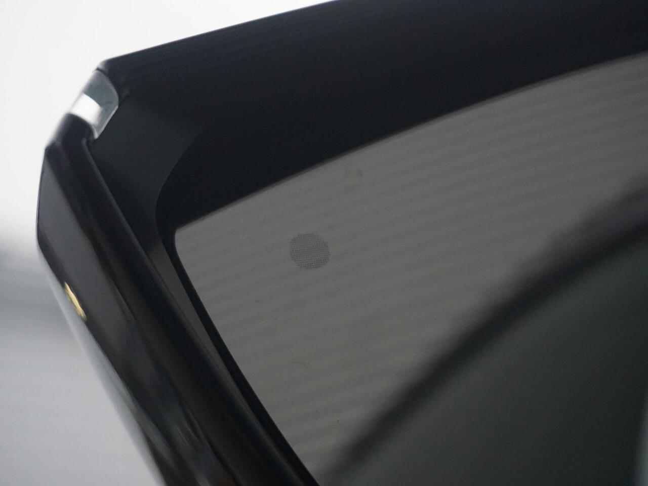 Peugeot 308 1.2 Hybrid 145 e-DCS6 GT Schuif /kanteldak Afn. Trekhaak