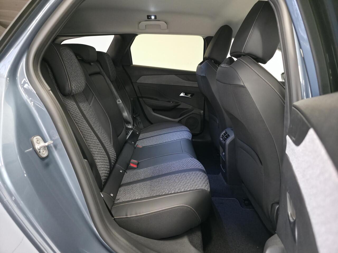 Peugeot 308 SW 1.2 Hybrid 145 e-DCS6 Allure .