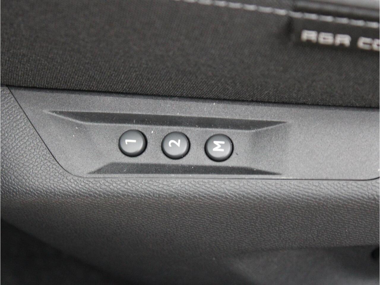 Peugeot 308 SW HYBRID 145 GT ALCANTARA EXECUTIVE PACK