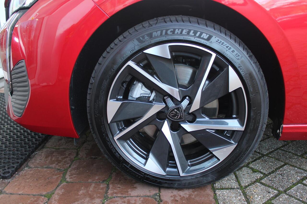 Peugeot 308 1.2 Hybrid 145PK E-DCS6 Allure | AGR STOEL | STOEL EN STUUR VEWARMING | KEYLESS ENTRY/START | DRAADLOZE APPLE CARPLAY/ANDROID AUTO | NAVIGATIE | CLIMATE CONTROL | LICHTMETALEN VELGEN 17" | LED KOPLAMPEN | ACHTERUITRIJCAMERAA | ADAPTIVE CRUISE CONTROL | DR