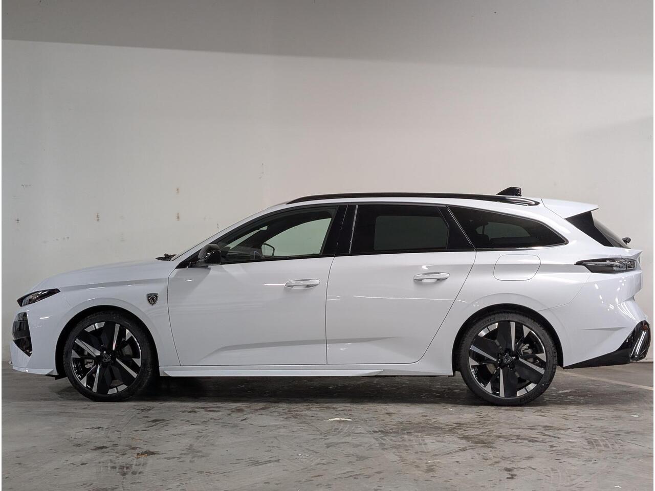 Peugeot 308 SW GT 1.6 PHEV 195pk | SCHUIF/KANTELDAK | NAVI | 360° CAMERA | KEYLESS | CLIMA | APPLE CARPLAY / ANDROID AUTO |