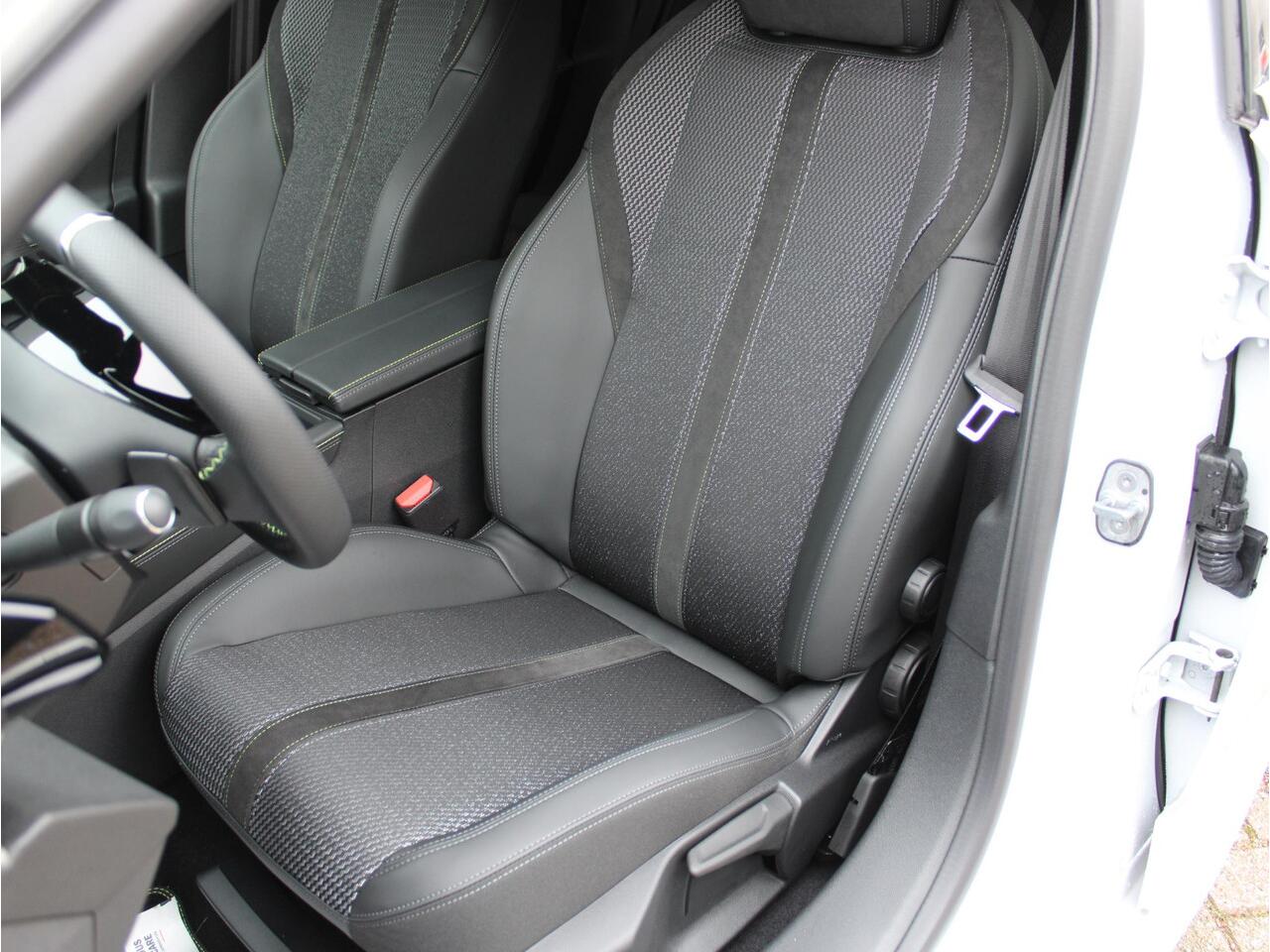 Peugeot 308 HYBRID 145 e-DCS6 GT VOORRAAD KORTING