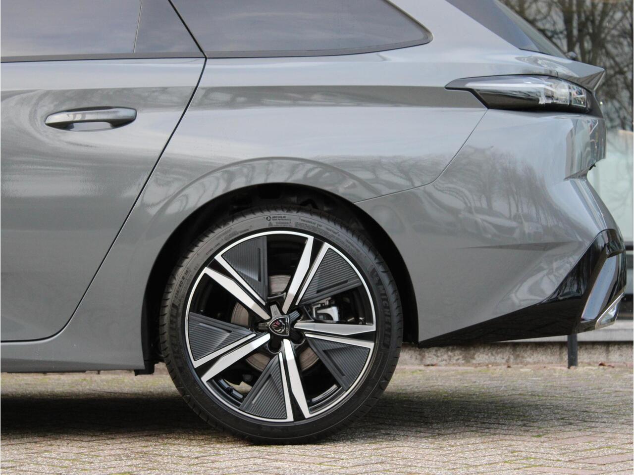 Peugeot 308 SW HYBRID 145 e-DCS6 GT VOORRAAD KORTING