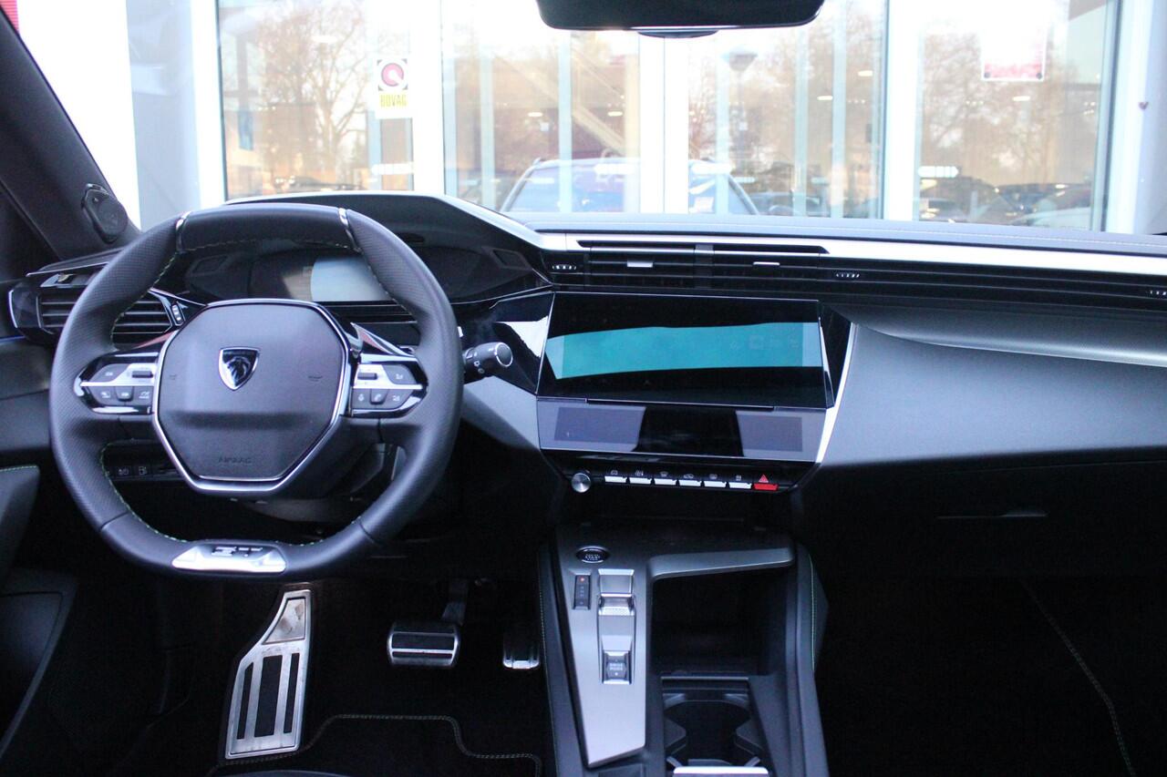 Peugeot 308 SW 1.6 Plug-in Hybrid 180PK GT | PANORAMISCH SCHUIF/KANTEL DAK | TREKHAAK | ALCANTARA BEKLEDING MET EEN ELEKTRISCH BEDIENBARE BESTUURDERSSTOEL | 18" LICHTMETALEN VELGEN "PORTLAND" | FOCAL AUDIO SYSTEM | STOEL/STUUR VERWARMING | NAVIGATIE | DRAADLOZE APPLE
