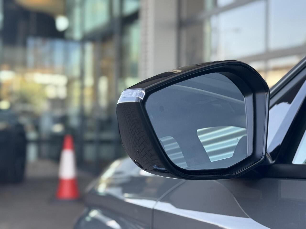 Peugeot 308 SW Allure 1.2 Hybrid 145pk e-DCS6 | NAVI | 360° CAMERA | KEYLESS | CLIMA | APPLE CARPLAY / ANDROID AUTO |