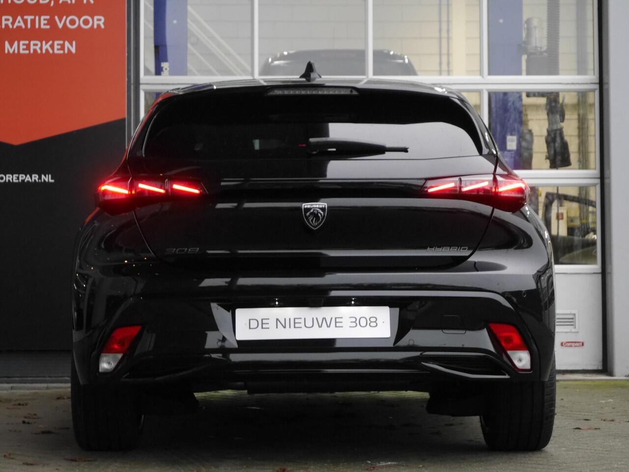 Peugeot 308 1.2 Hybrid 145 e-DCS6 GT | Demo | Trekhaak | 360 graden camera | Adaptieve cruise control | Alcantara bekleding | Panorama dak | Draadloze telefoonlader | Keyless entry en start | Facelift model