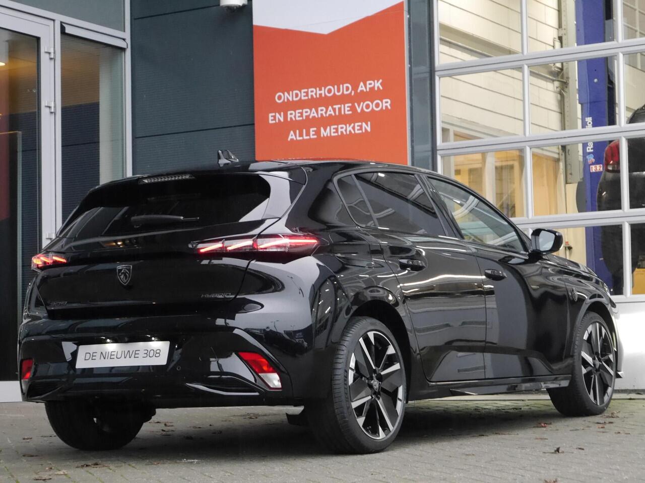 Peugeot 308 1.2 Hybrid 145 e-DCS6 GT | Demo | Trekhaak | 360 graden camera | Adaptieve cruise control | Alcantara bekleding | Panorama dak | Draadloze telefoonlader | Keyless entry en start | Facelift model