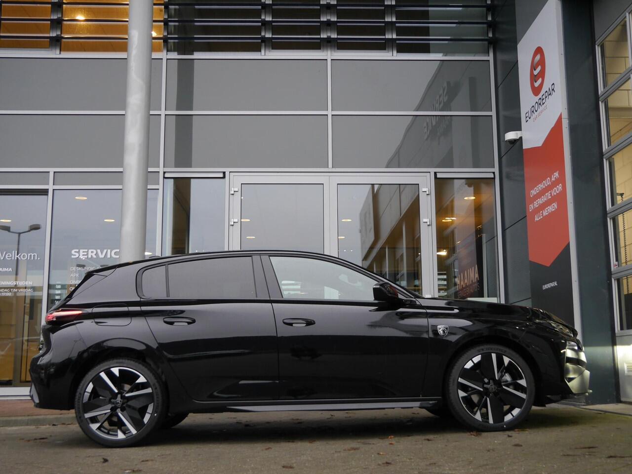 Peugeot 308 1.2 Hybrid 145 e-DCS6 GT | Demo | Trekhaak | 360 graden camera | Adaptieve cruise control | Alcantara bekleding | Panorama dak | Draadloze telefoonlader | Keyless entry en start | Facelift model