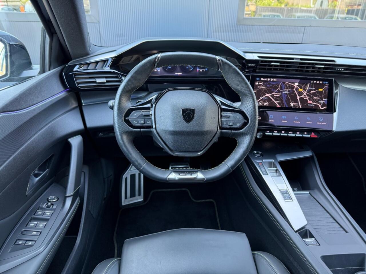 Peugeot 408 1.2 PureTech GT 130 / Camera / Elek. stoelen / PDC / Stoelverw.