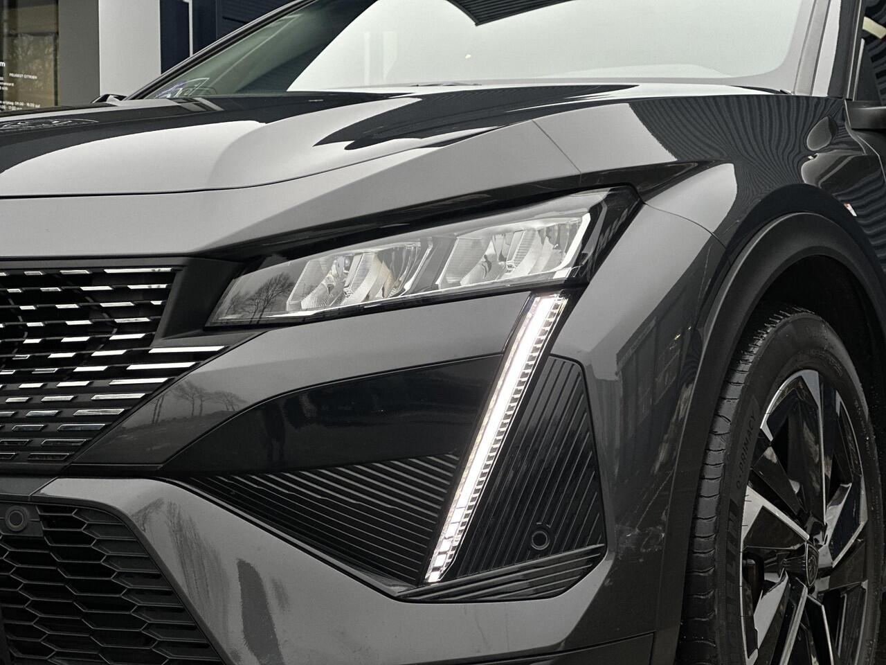 Peugeot 408 1.2 PureTech Allure Pack 130 EAT8 | Stoelverwarming | Climate Control | Adaptive Cruise Control | Parkeercamera/-sensoren | Apple Carplay/Android Auto | Sfeerverlichting | Draadloze telefoonlader | Voorruit verwarming | Keyless Entry/Start | Full LED |