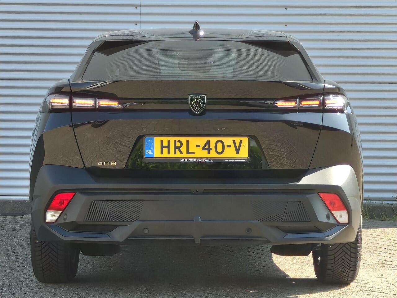 Peugeot 408 Allure Pack 1.2 Turbo 130pk EAT8 | NAVI | 360° CAMERA | STOEL + STUURVERW. | ADAPTIVE CRUISE | VOORRUITVERW. | DRAADLOZE TELEFOONLADER |