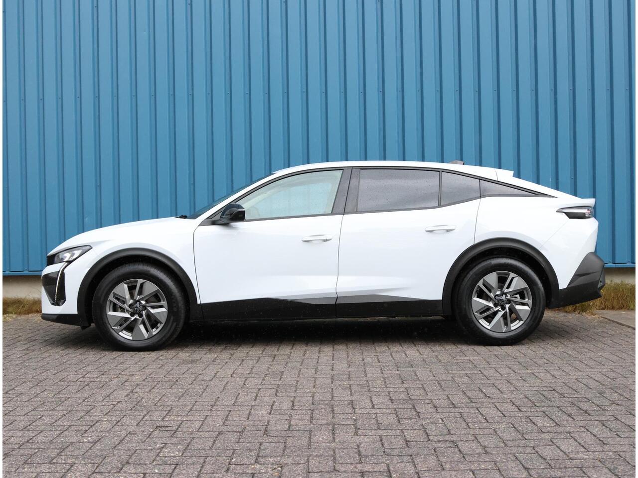 Peugeot 408 1.2 Hybrid 136PK e-DCS6 Allure | AUTOMAAT | AppleCarplay/AndroidAuto | Navigatie | Achteruitrijcamera | Parkeersensoren | FULL LED | Keyless Entry/Start | Adaptieve Cruise Control | Privacy Glass |