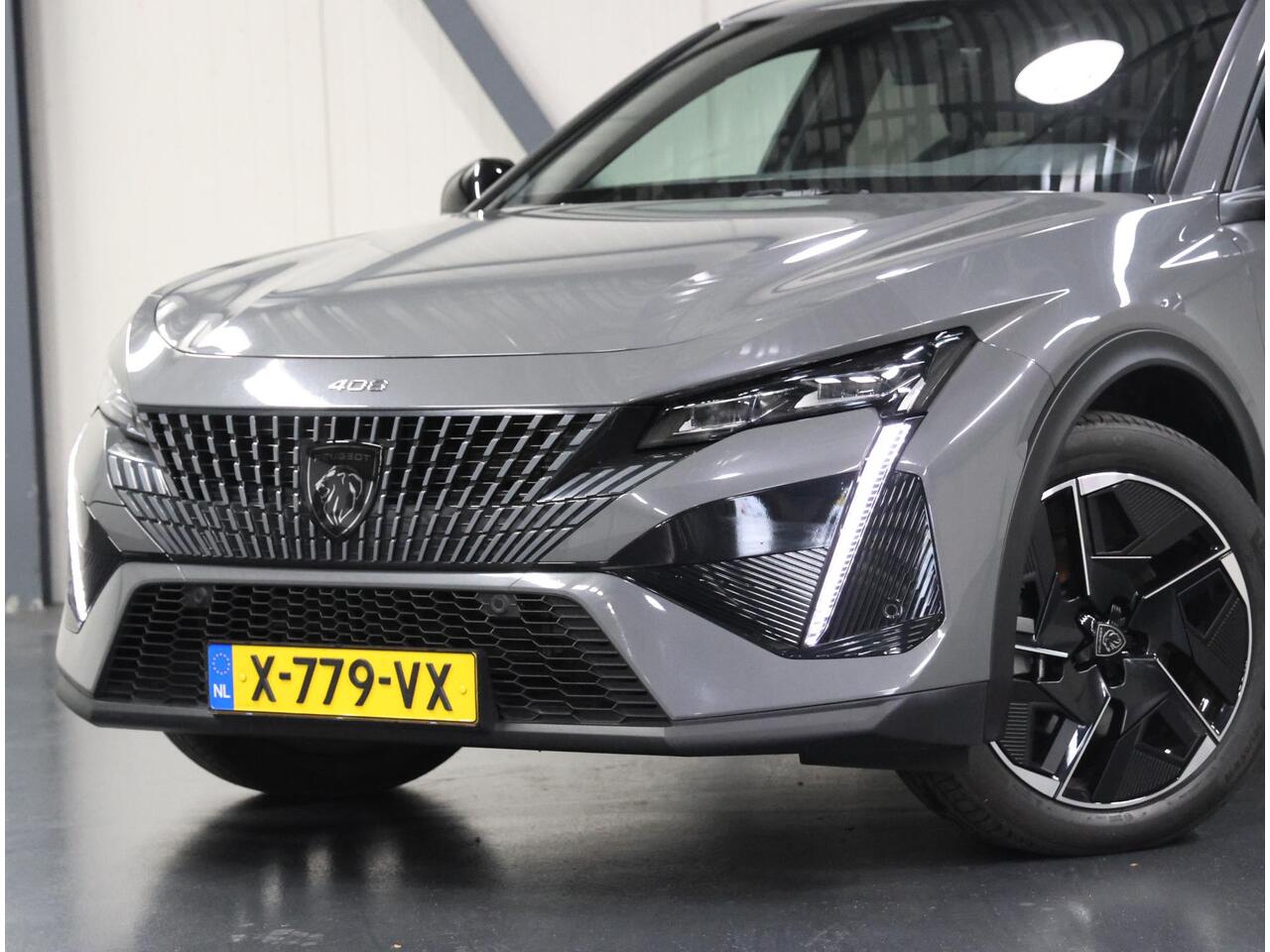 Peugeot 408 1.6 HYbrid 180PK GT | Elektrische achterklep | AppleCarPlay/AndroidAuto | 18"LMV | Navigatie | Adaptive Cruise Control | Climate Control | Camera | Keyless entry | Alcantara/Leer | Privacy Glass |