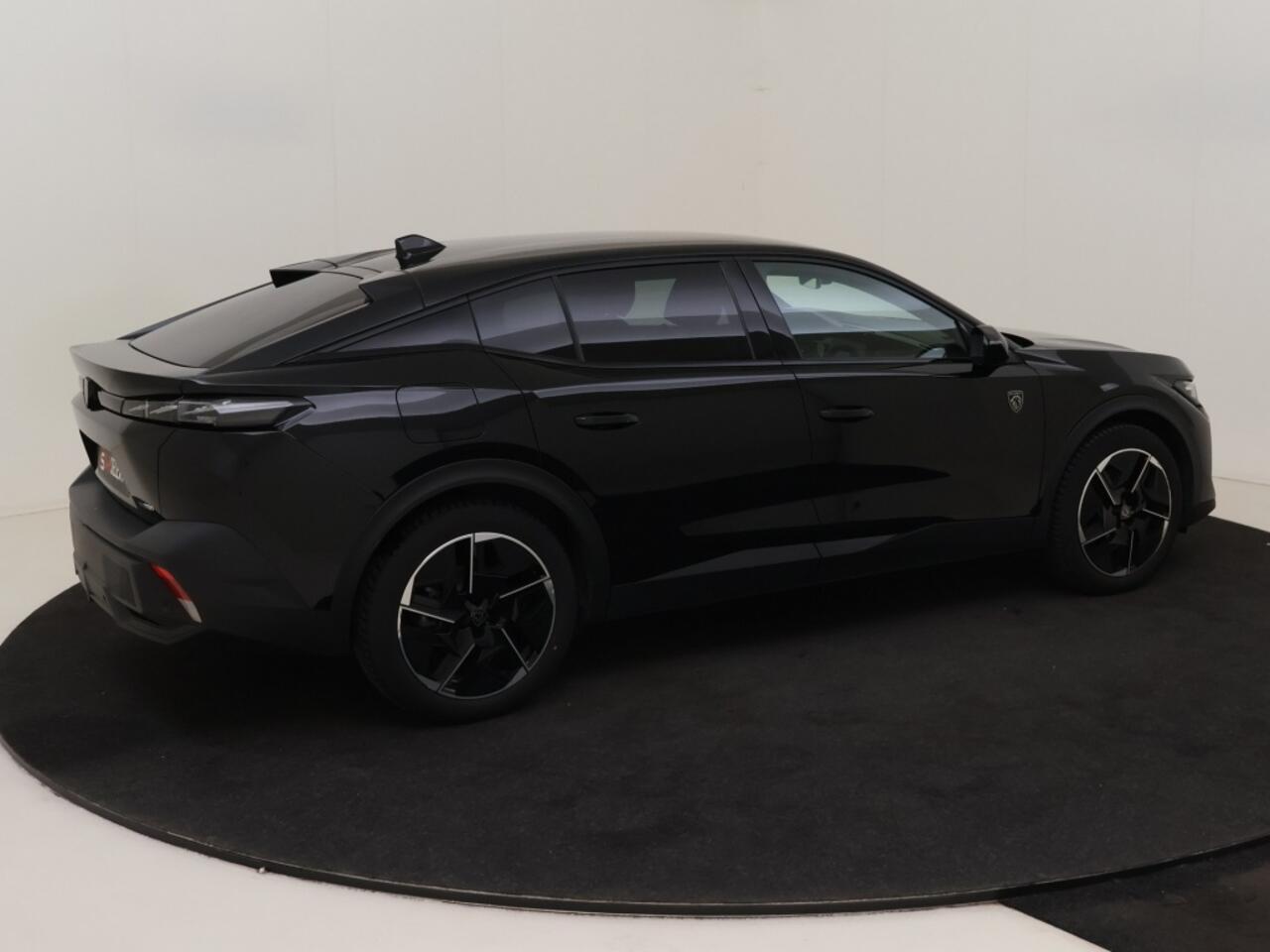 Peugeot 408 1.6 HYbrid GT 180 | Adaptive cruise | 360 Camera | Night Vision