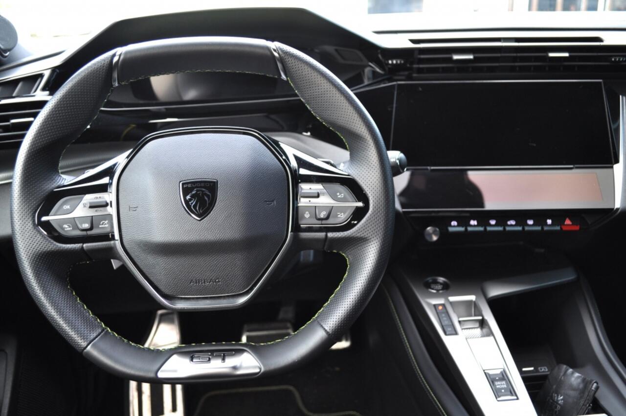 Peugeot 408 1.2 GT Autom Leer/alc elec stoel mass LED rondomz camera