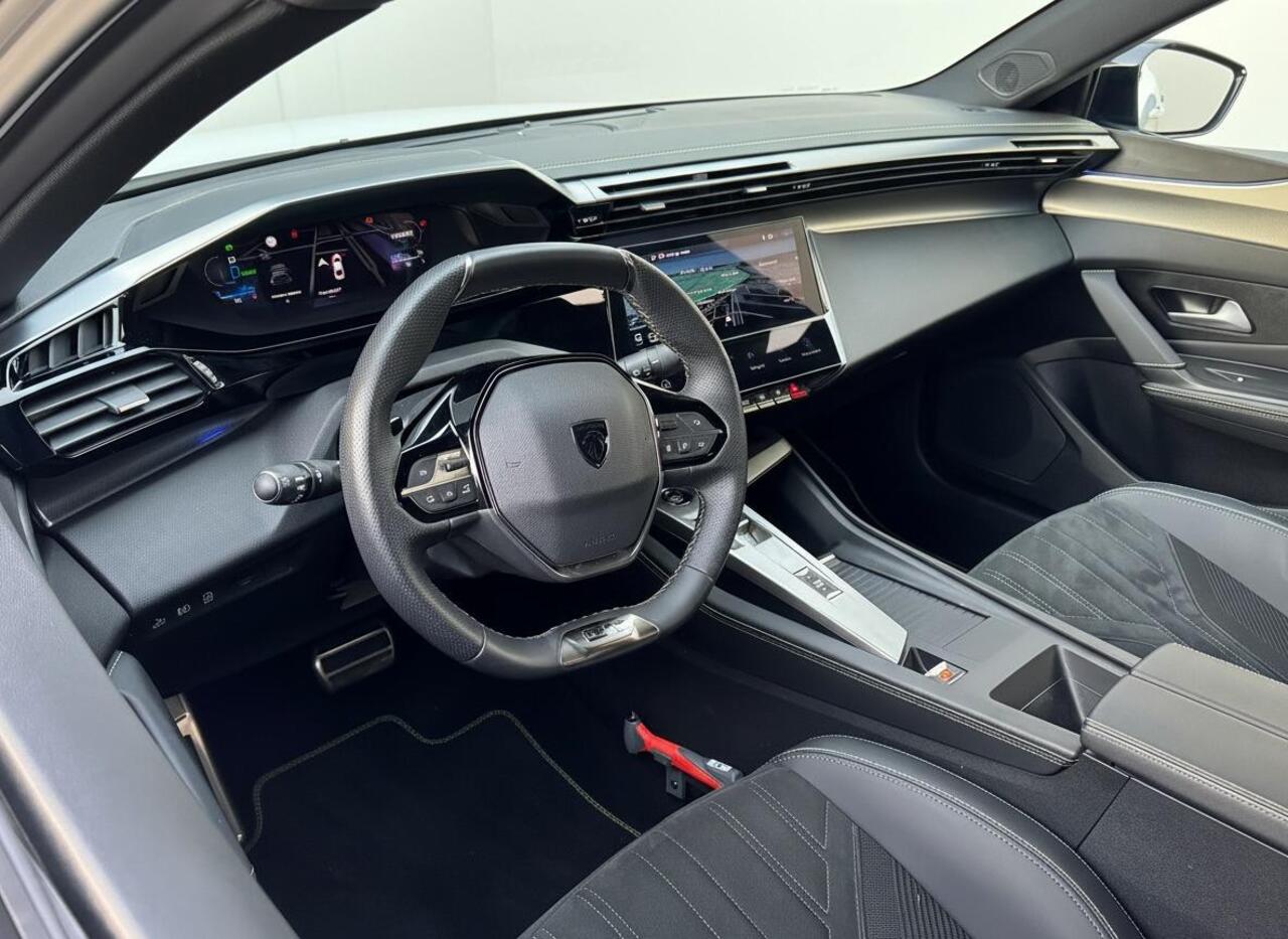 Peugeot 408 1.6 HYbrid GT 180 EAT8 | 1400kg Trekgewicht| El.achterklep | Matrix LED | Prijs is rijklaar