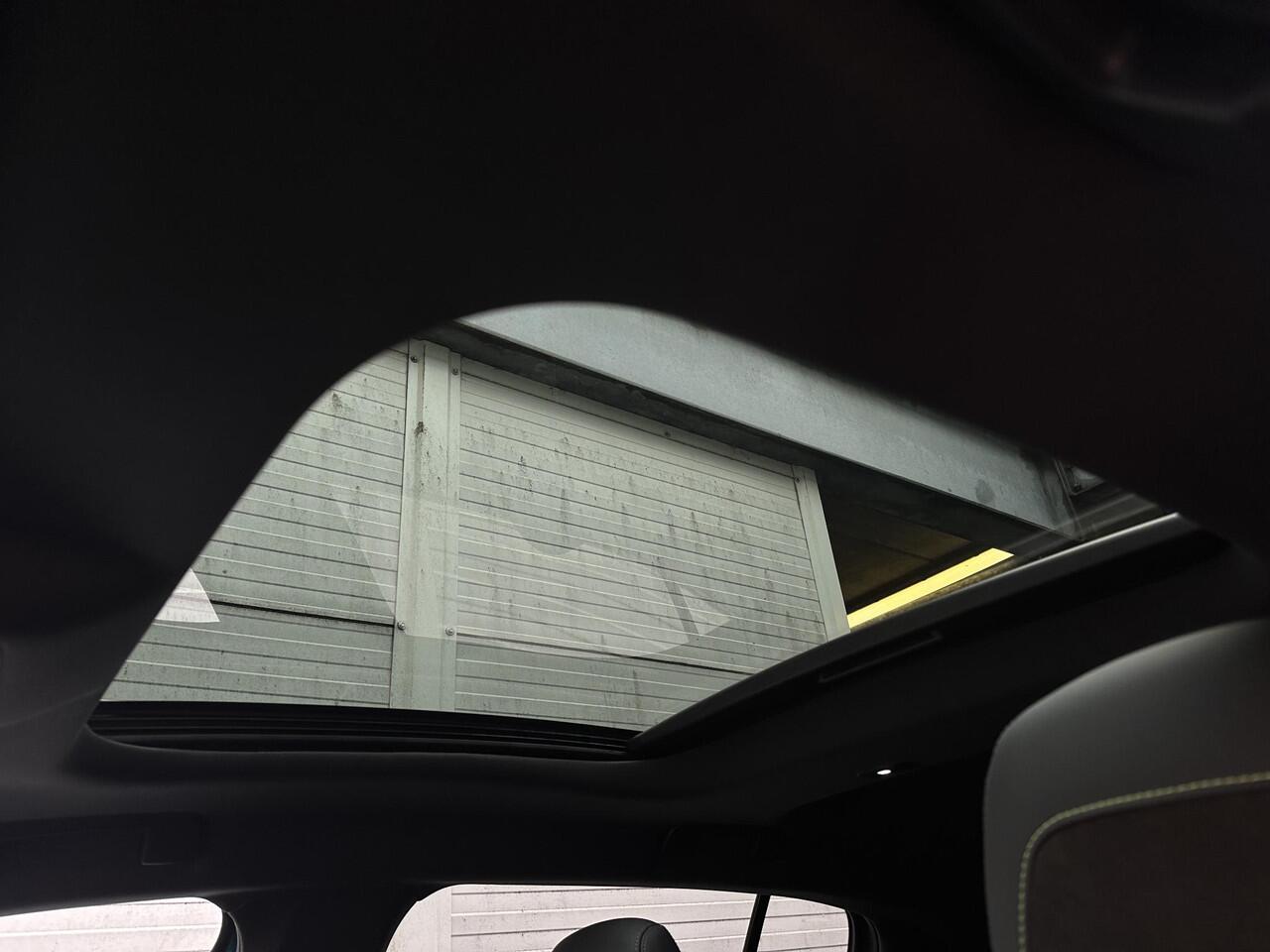 Peugeot 408 GT 1.6 HYbrid PHEV 180pk EAT8 | SCHUIF/KANTELDAK | FOCAL HIFI | ELEKTR. A.KLEP | ALCANTARA | 7,4 kW ON-BOARDCHARGER |