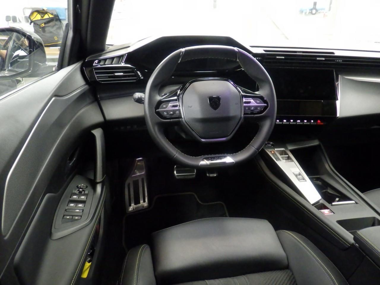 Peugeot 408 1.6 HYbrid GT 180 EAT8 Afn. Trekhaak