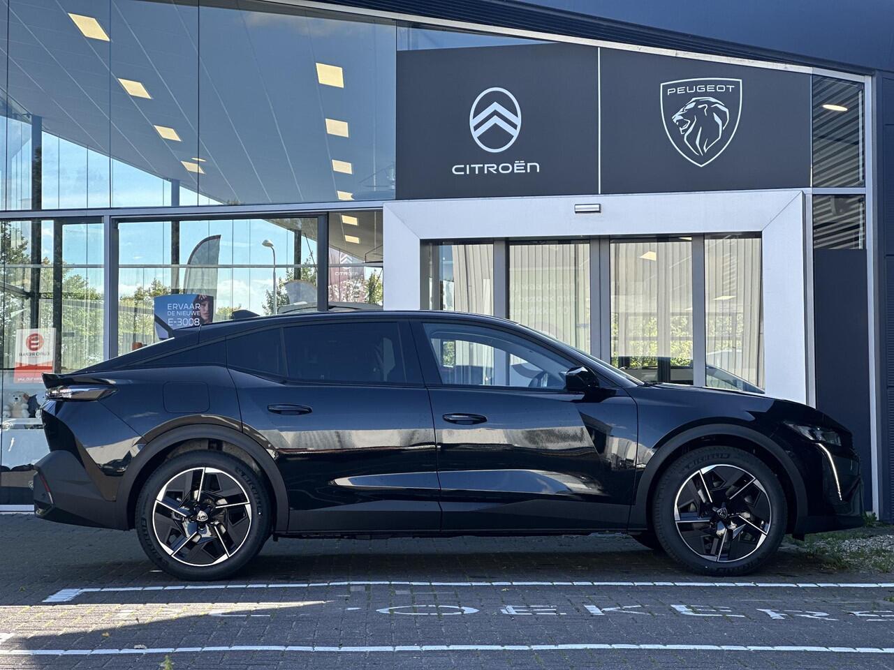 Peugeot 408 1.6 HYbrid 225 EAT8 Allure Avantage | Rondomcamera | Adaptive Cruise Control | Apple Carplay/Android Auto | Stoel-/Stuurverwarming | AGR bestuurderstoel | Draadloze telefoonlader | Keyless Entry/Start |