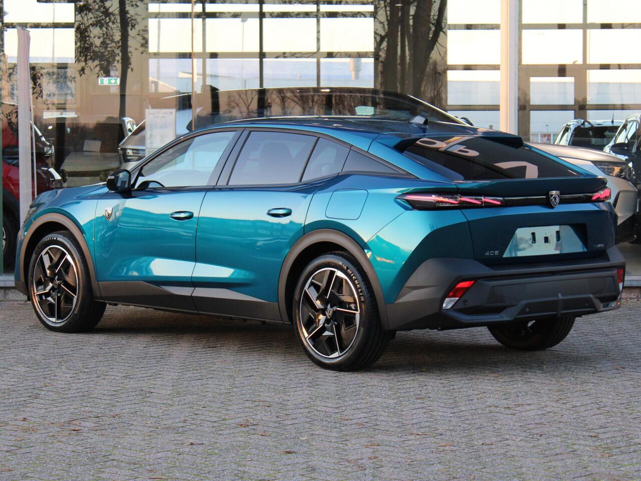 Peugeot 408 1.6 HYbrid GT 180 EAT8 VOORRAAD KORTING