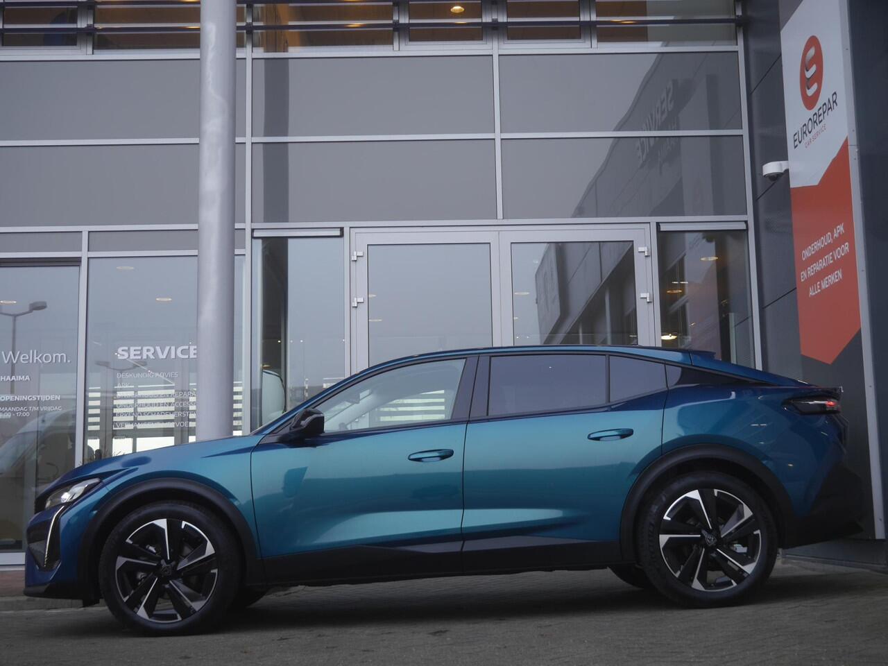 Peugeot 408 1.2 Hybrid 145 e-DCS6 Allure | 19 inch lichtmetalen velgen | Draadloze telefoonoplader | Adaptive cruise control | Achteruitrijcamera | Keyless entry en start | Climate control