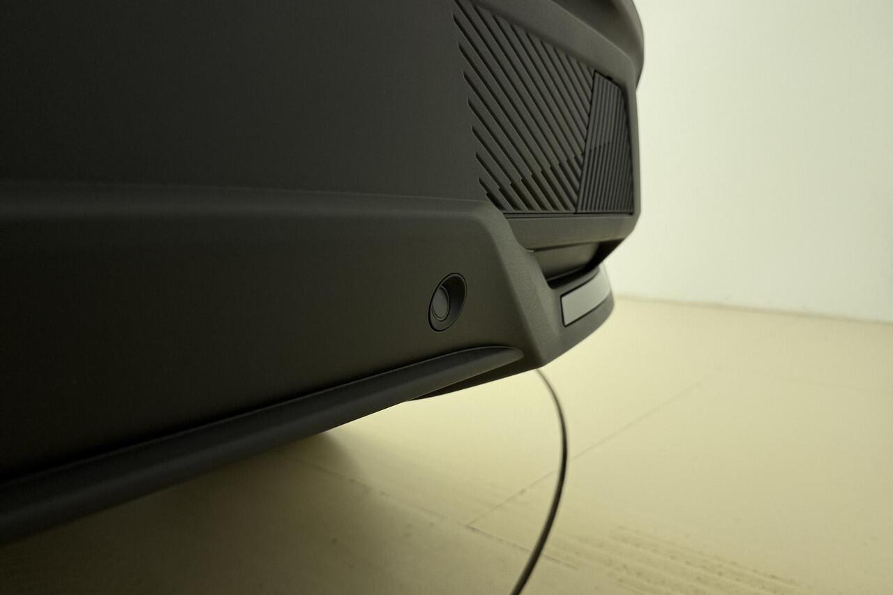 Peugeot 408 1.2 Hybrid 145 e-DCS6 Allure Alcantara l Camera l Parkeersensoren l 3D-Cockpit l Full-LED l Draadloos Apple Carplay/Android Auto l Verwarmd Stuurwiel l TomTom Navigatie l Lichtmetalen velgen