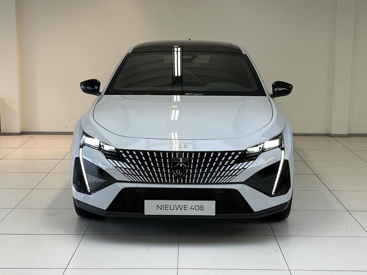 Peugeot 408 1.2 Hybrid 145 e-DCS6 GT Bekleding Alcantara/kunstleder, Panoramisch schuifdak, 360 Vision & Drive Assist Plus Pack, navigatie.