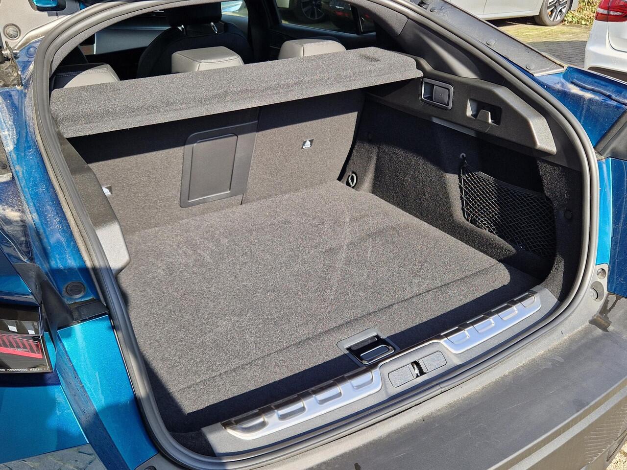 Peugeot 408 1.6 HYbrid 225 EAT8 GT | NIEUW | AGR-Stoelen | Focal | Elektrische Achterklep | Stoel & Stuur Verwarming | Climate & Cruise Control |