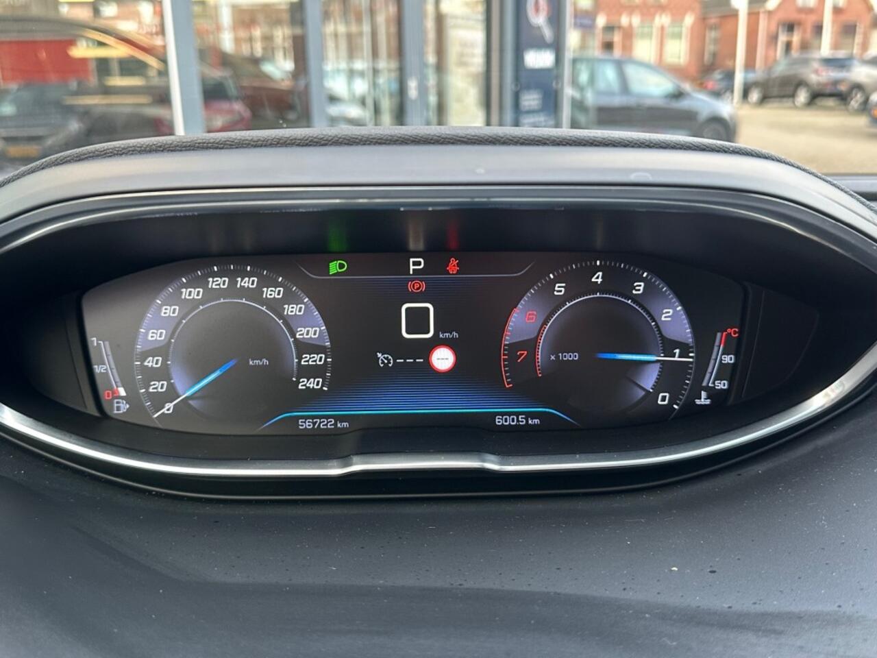 Peugeot 5008 1.2 PURETECH ACTIVE AUTOMAAT