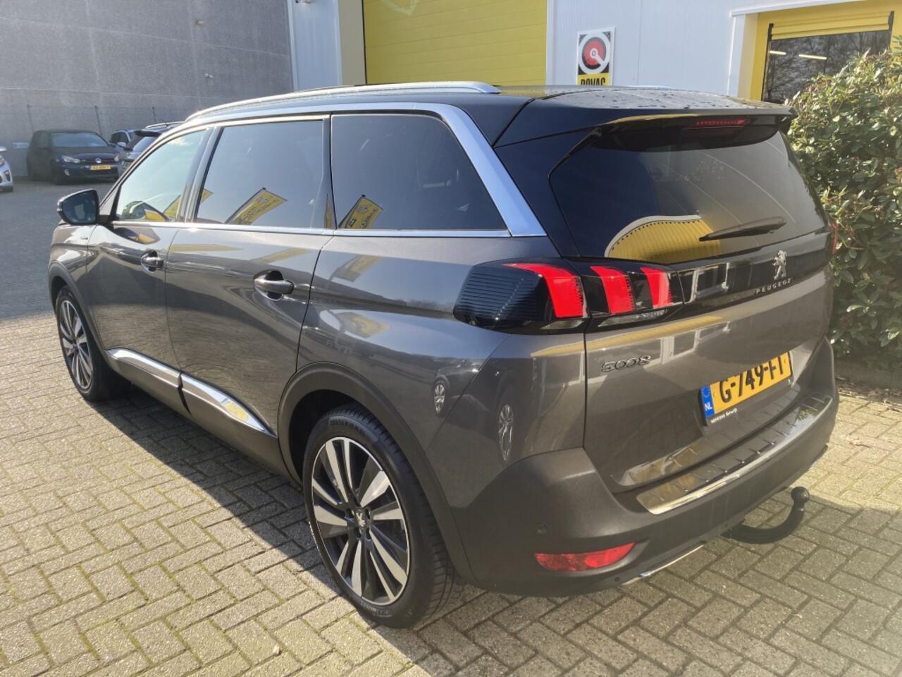 Peugeot 5008 1.2 PT GT-Line 7 Persoons Leer Panodak Trekhaak