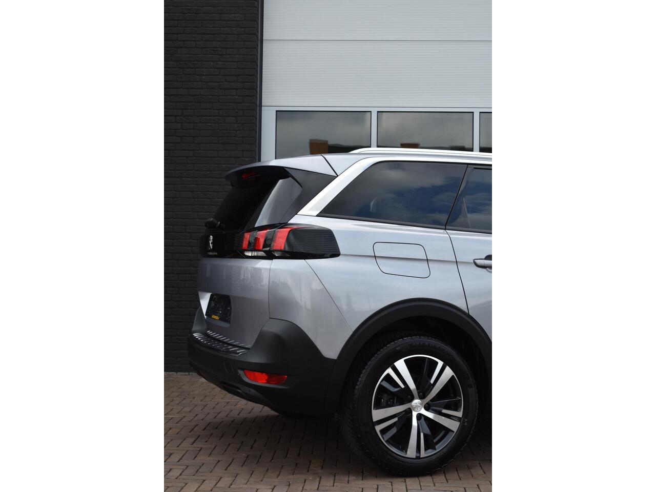 Peugeot 5008 1.2 PureTech 130PK Aut. Allure | Navi | 5 pers. | Incl. garantie