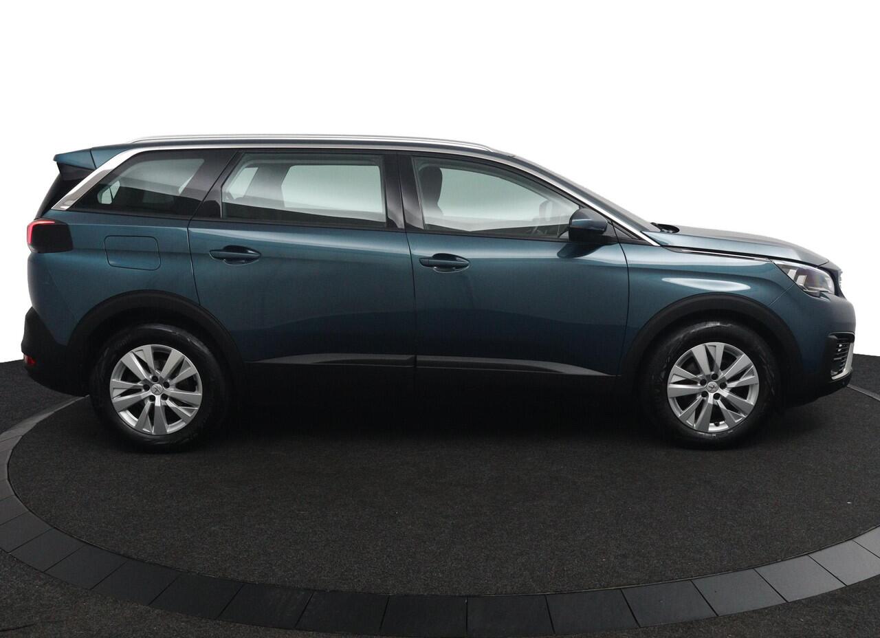 Peugeot 5008 1.2 PureTech*NAVI*CAM*HAAK*CRUISE*ECC*CARPLAY*7PER