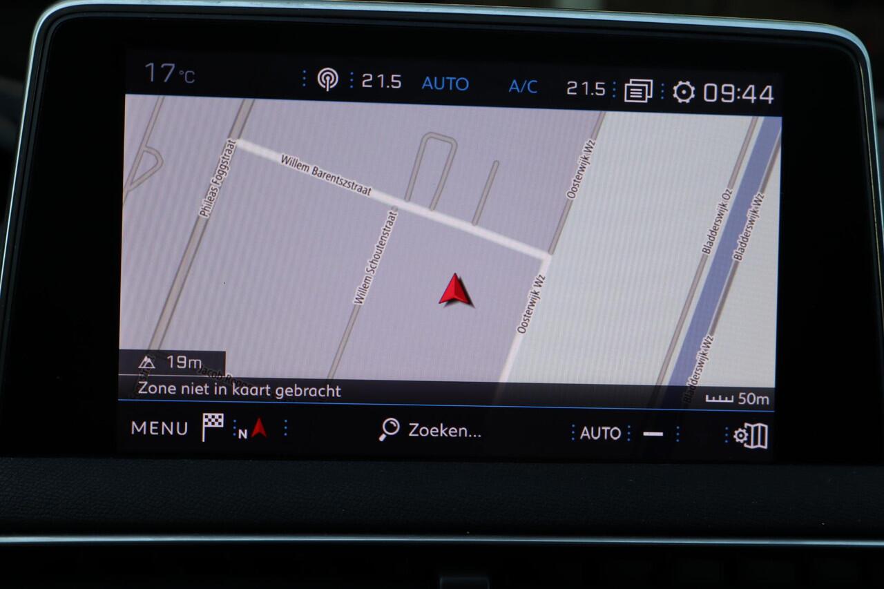 Peugeot 5008 1.2 PureTech Crossway Virtual Cockpit, 7 Persoons, Navigatie, Apple Carplay, Camera, Panoramadak, Cruise control