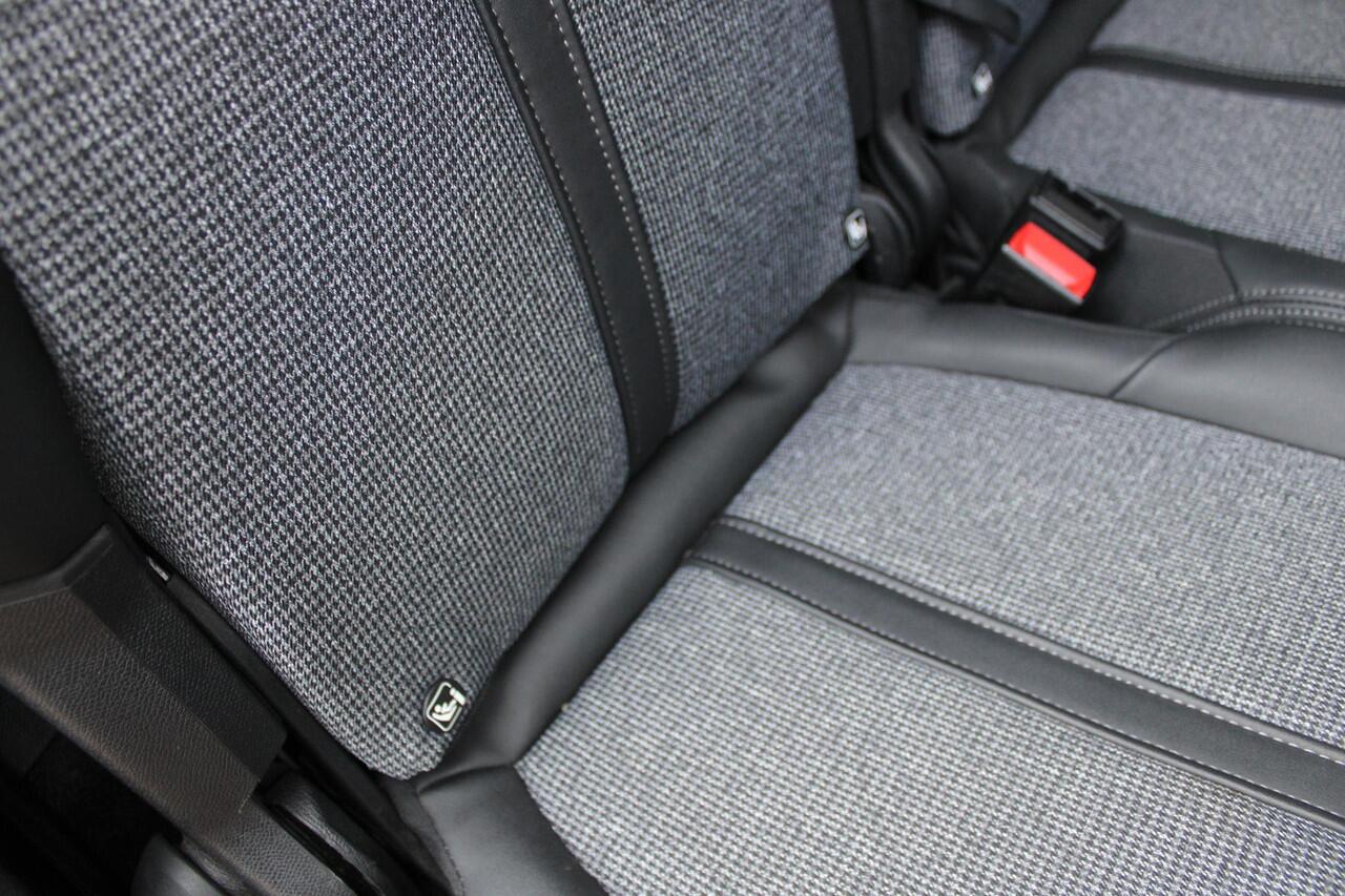 Peugeot 5008 1.2 PureTech 130PK Allure Pack Automaat 7-zits Airco Navi Camera Carplay 53.475km