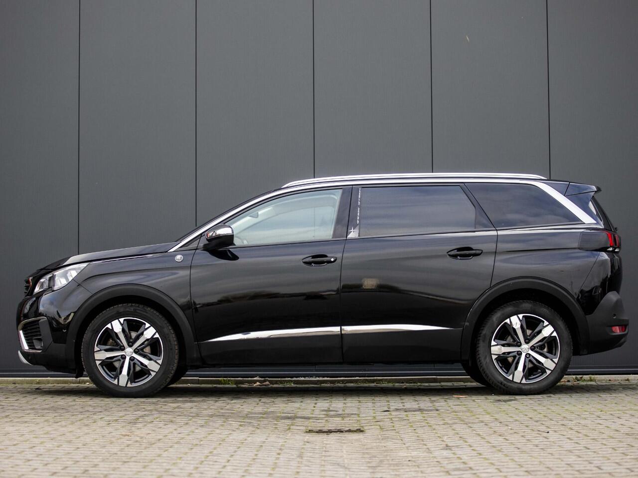 Peugeot 5008 1.2 PureTech Crossway